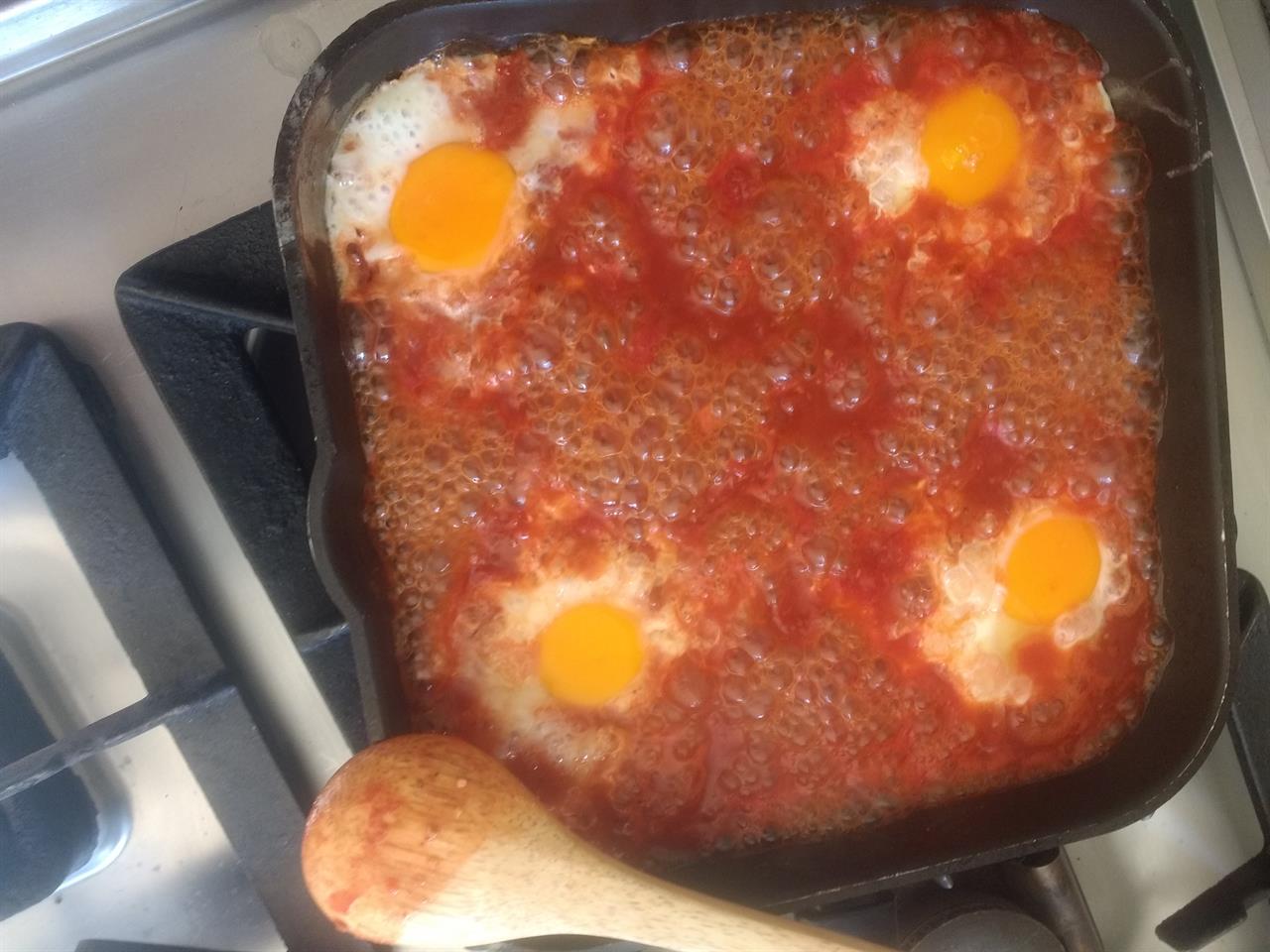 Aunt Bertas Shakshuka-Sauce, rot, 375ml.