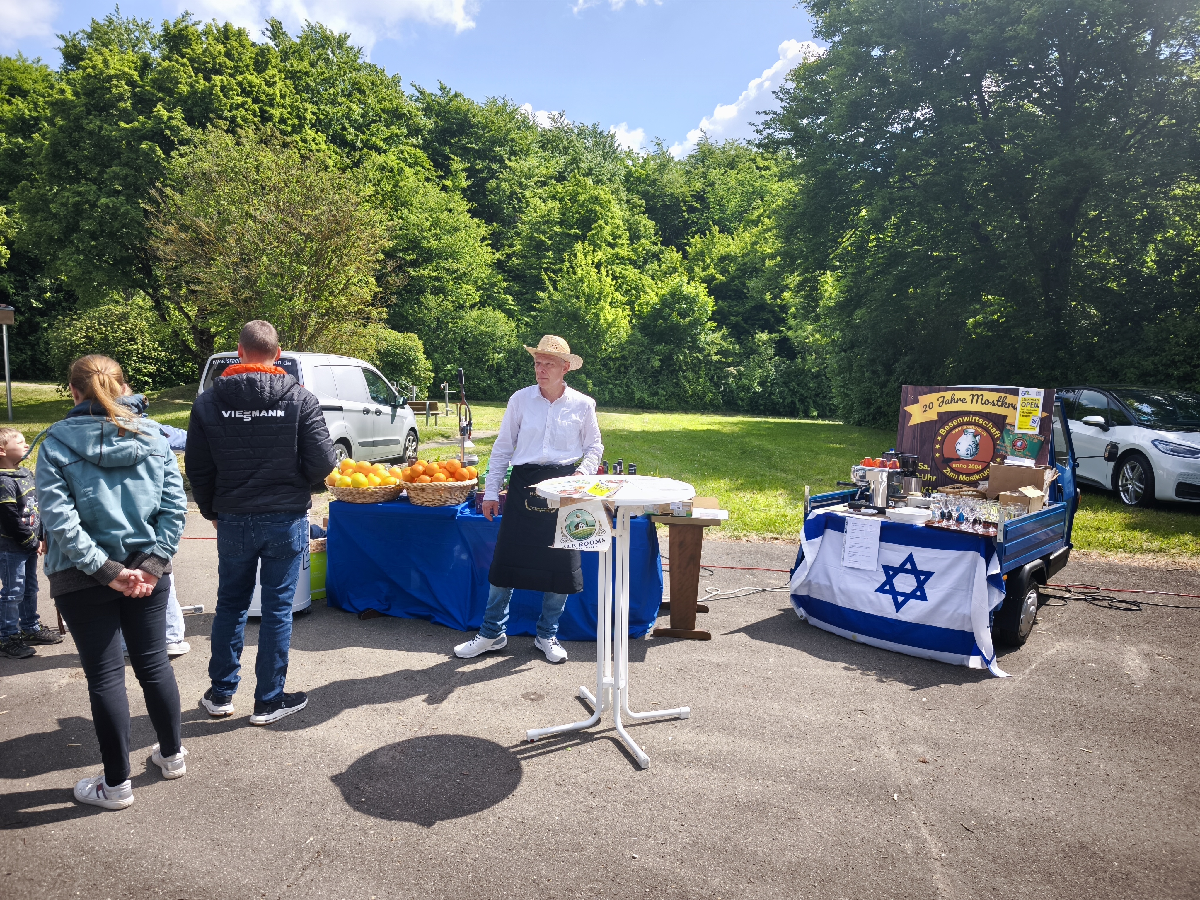 Messestand von Israel Spezialitäten auf der Gewerbeschau in Lenningen